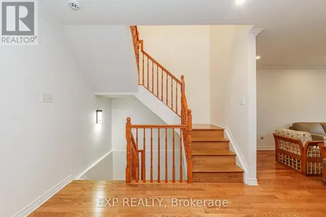 569 Aquaview Drive Ottawa ON K4A 4V4