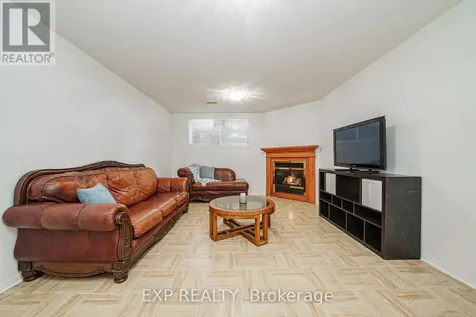 569 Aquaview Drive Ottawa ON K4A 4V4