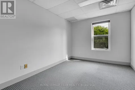 901 Somerset Street Ottawa ON K1R 6R9