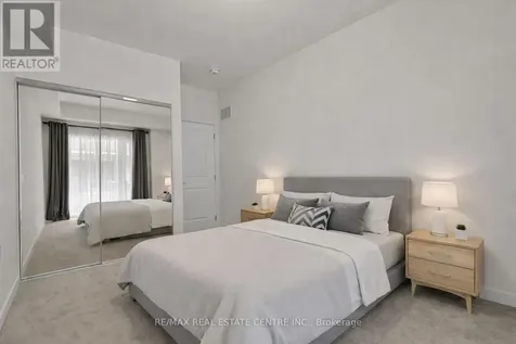 216 Parnian Pvt Private Ottawa ON K2J 6H3