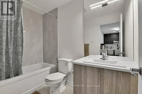 216 Parnian Pvt Private Ottawa ON K2J 6H3