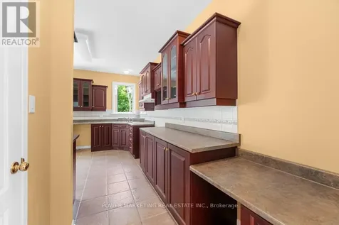 5 Tierney Drive Ottawa ON K2J 4W2