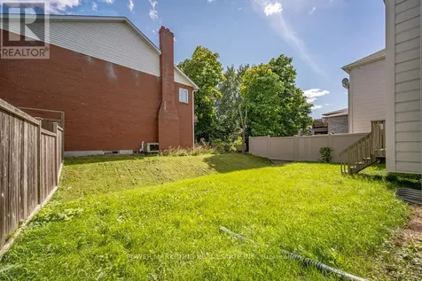 5 Tierney Drive Ottawa ON K2J 4W2