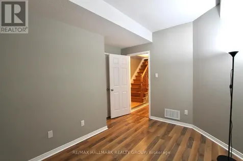 1063 Redtail Private Ottawa ON K1J 0B1