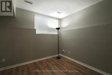 1063 Redtail Private Ottawa ON K1J 0B1