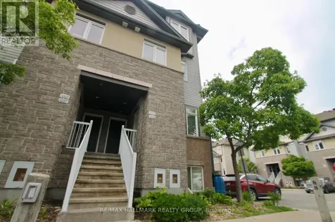 1063 Redtail Private Ottawa ON K1J 0B1