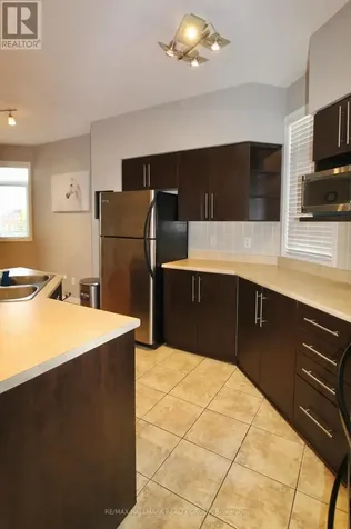 1063 Redtail Private Ottawa ON K1J 0B1