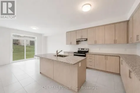 1025 Trailsview Ave Avenue Cobourg ON K9A 4J6