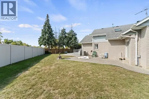 1467 Guildwood Crescent Lasalle ON N9H 2B3