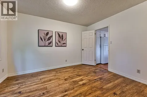 206 Candlewood Crescent Waterloo ON N2L 5Y9