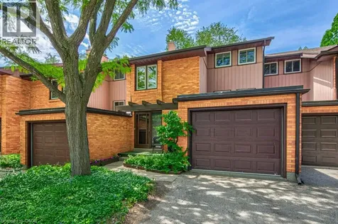 206 Candlewood Crescent Waterloo ON N2L 5Y9