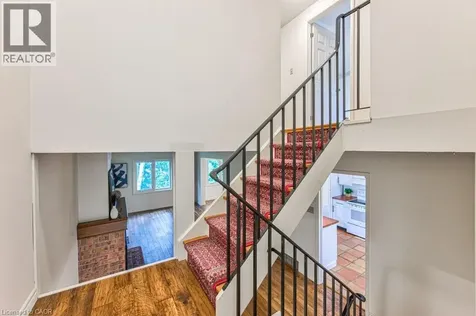 206 Candlewood Crescent Waterloo ON N2L 5Y9