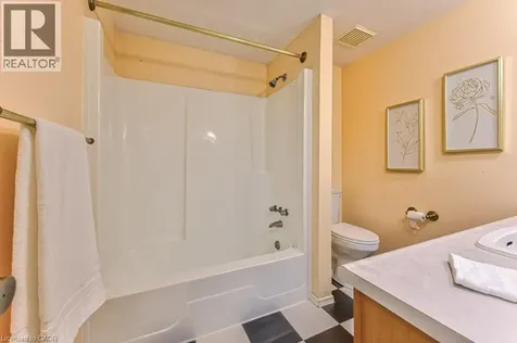 206 Candlewood Crescent Waterloo ON N2L 5Y9