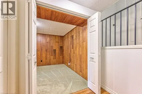 206 Candlewood Crescent Waterloo ON N2L 5Y9