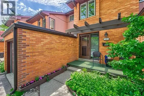206 Candlewood Crescent Waterloo ON N2L 5Y9