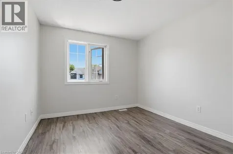 43 Decaro Crescent Cambridge ON N3C 4N1