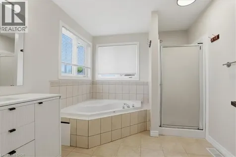 43 Decaro Crescent Cambridge ON N3C 4N1