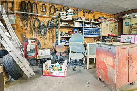 8 Moonlight Beach Road Sudbury ON P3B 3V6
