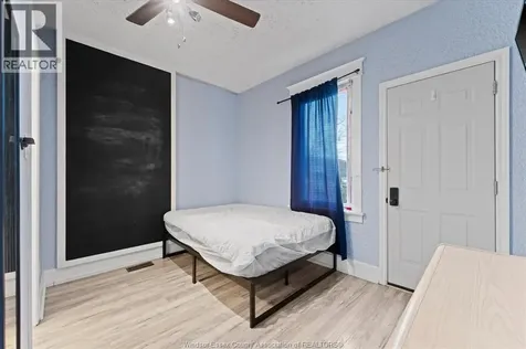 475 Mckay Avenue Windsor ON N9B 1Z7