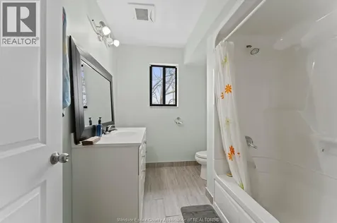 475 Mckay Avenue Windsor ON N9B 1Z7