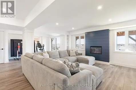 3117 Emperor Drive Orillia ON L3V 0G4