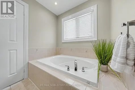 37 Christensen Avenue Caledon (bolton North) ON L7E 2Y5