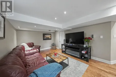 37 Christensen Avenue Caledon (bolton North) ON L7E 2Y5