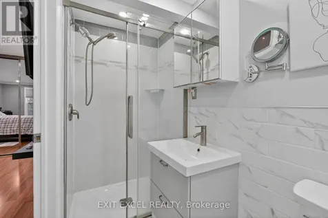 58 Fireside Crescent Ottawa ON K1T 1Z4