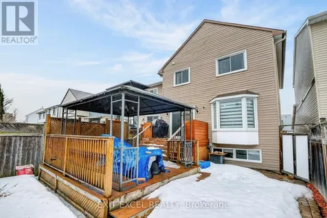 58 Fireside Crescent Ottawa ON K1T 1Z4