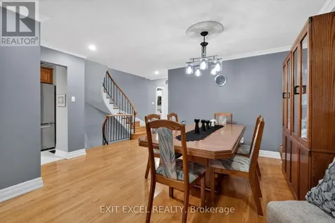 58 Fireside Crescent Ottawa ON K1T 1Z4