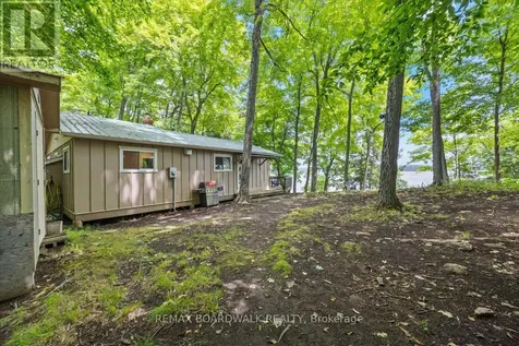 6296 Big Island Rideau Lakes ON K0G 1V0