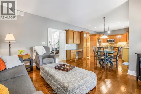 43 Enclave Place Northwest Chatham ON N7L 5R8
