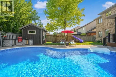 43 Enclave Place Northwest Chatham ON N7L 5R8