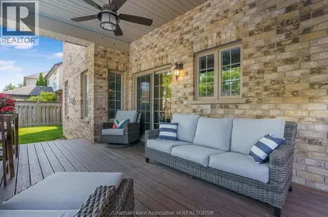 43 Enclave Place Northwest Chatham ON N7L 5R8