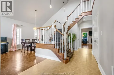 43 Enclave Place Northwest Chatham ON N7L 5R8