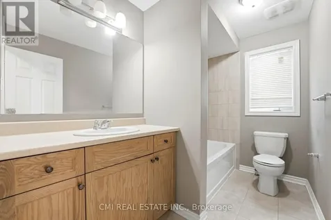 325 Sweetclover Way Ottawa ON K4A 1E6