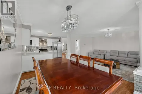 512 Snowdrop Court Kitchener ON N2E 4G4