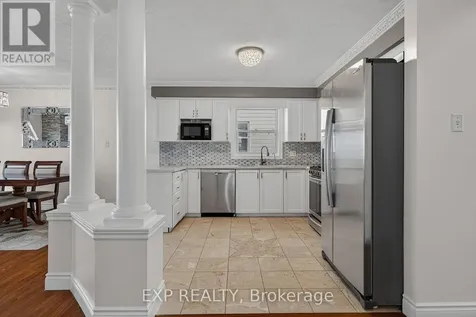 512 Snowdrop Court Kitchener ON N2E 4G4