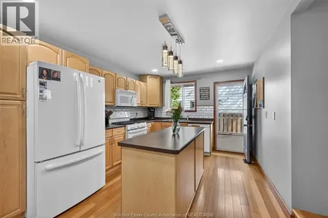226 Edgewater Boulevard Tecumseh ON N8N 2H2