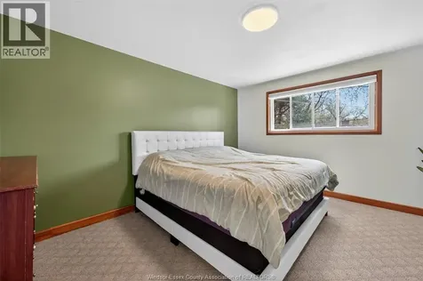 226 Edgewater Boulevard Tecumseh ON N8N 2H2