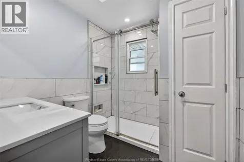 226 Edgewater Boulevard Tecumseh ON N8N 2H2
