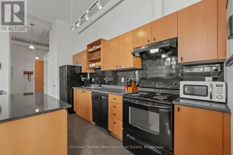 404 King Street West Kitchener ON N2G 2L5
