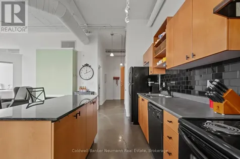 404 King Street West Kitchener ON N2G 2L5