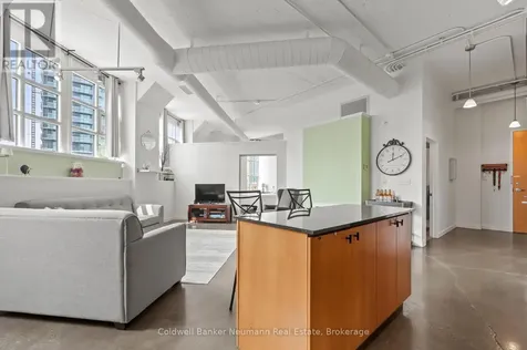 404 King Street West Kitchener ON N2G 2L5