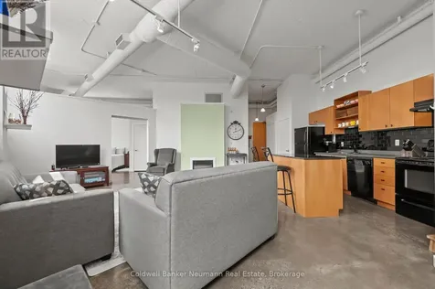 404 King Street West Kitchener ON N2G 2L5