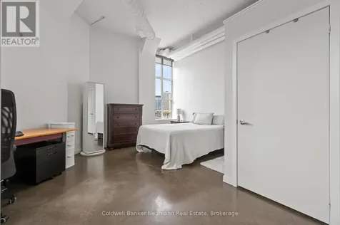 404 King Street West Kitchener ON N2G 2L5