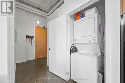 404 King Street West Kitchener ON N2G 2L5