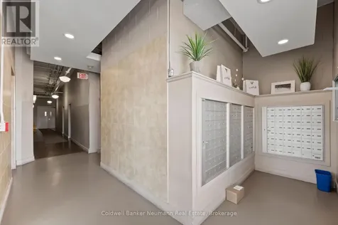 404 King Street West Kitchener ON N2G 2L5