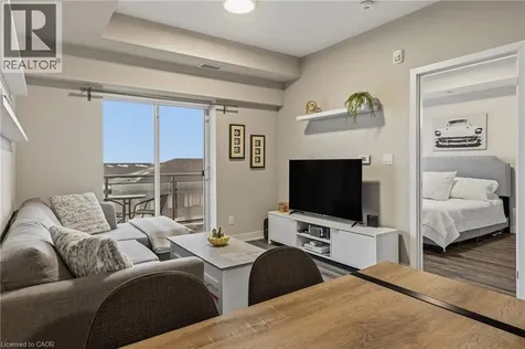 16 Markle Crescent Hamilton ON L9G 0H4