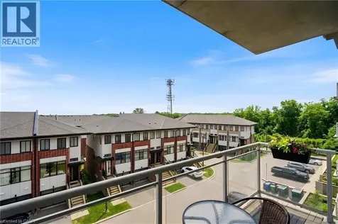 16 Markle Crescent Hamilton ON L9G 0H4